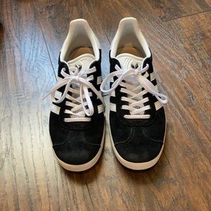 Adidas Gazelle Shoes